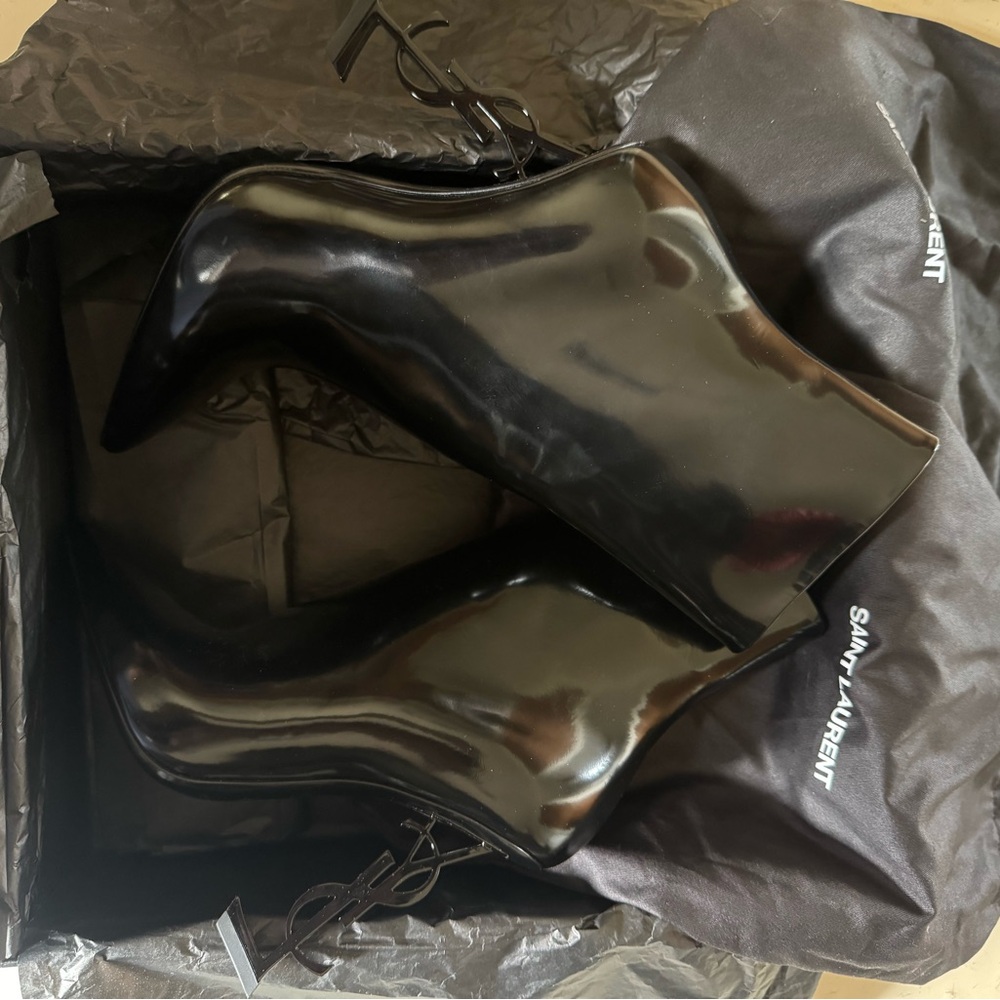 NWB Saint Laurent Opyum Booties size 40